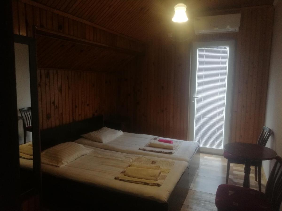 David Dali House Hotel Batumi Ngoại thất bức ảnh